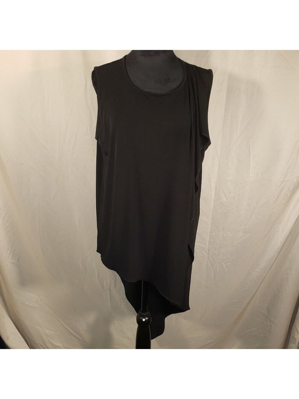 Chico's Black Sleeveless High-Low Top - Size 2